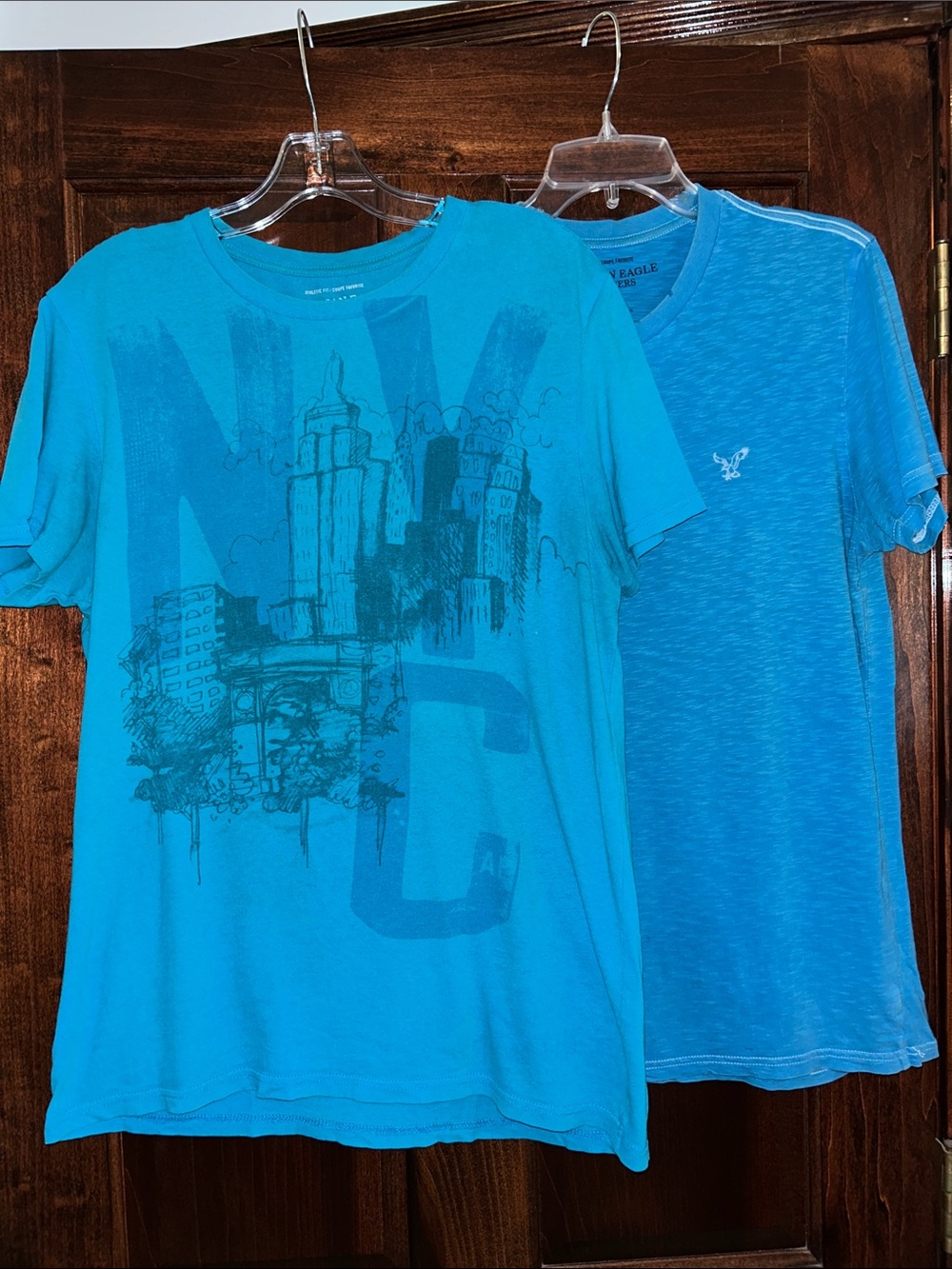 American Eagle x2 Men's Teal Graphic Tee & Light Blue Crew Neck Duo M